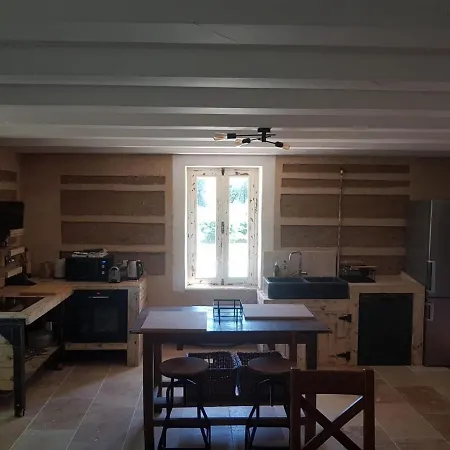 Feline Villa *